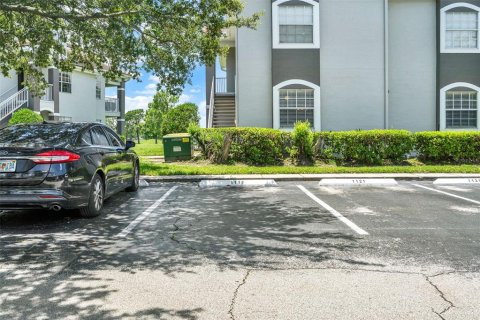 Condominio en venta en Orlando, Florida, 2 dormitorios, 119.66 m2 № 1826207 - foto 1