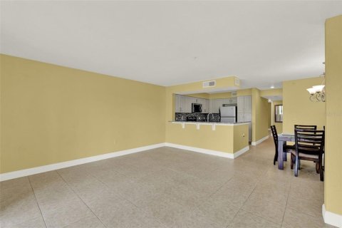 Condominio en venta en Orlando, Florida, 2 dormitorios, 119.66 m2 № 1826207 - foto 8
