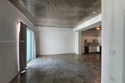 Apartment in Miami, Florida 1 bedroom, 68.56 sq.m. № 2043320 - photo 7