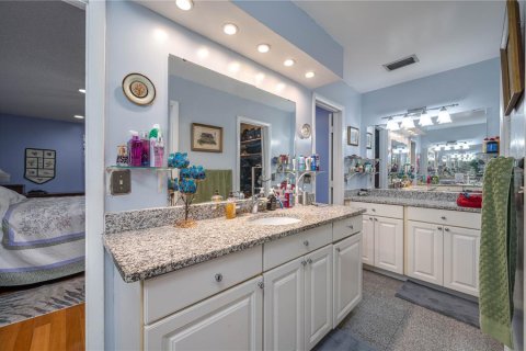 House in Winter Haven, Florida 4 bedrooms, 238.67 sq.m. № 1828646 - photo 22