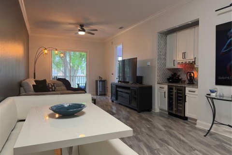 Condo in Land O' Lakes, Florida, 2 bedrooms  № 2097714 - photo 13