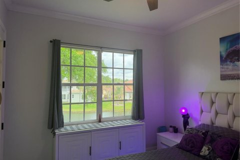 Condo in Land O' Lakes, Florida, 2 bedrooms  № 2097714 - photo 25