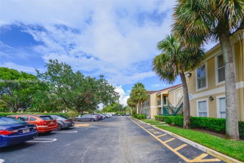 Copropriété à vendre à Coral Springs, Floride: 2 chambres, 92.9 m2 № 2010918 - photo 14