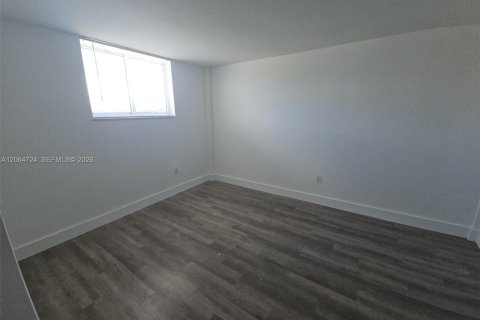 Appartement à louer à Miami Beach, Floride: 1 chambre, 67.82 m2 № 2282100 - photo 10