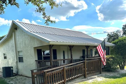 House in Mulberry, Florida 2 bedrooms, 57.97 sq.m. № 1886885 - photo 3