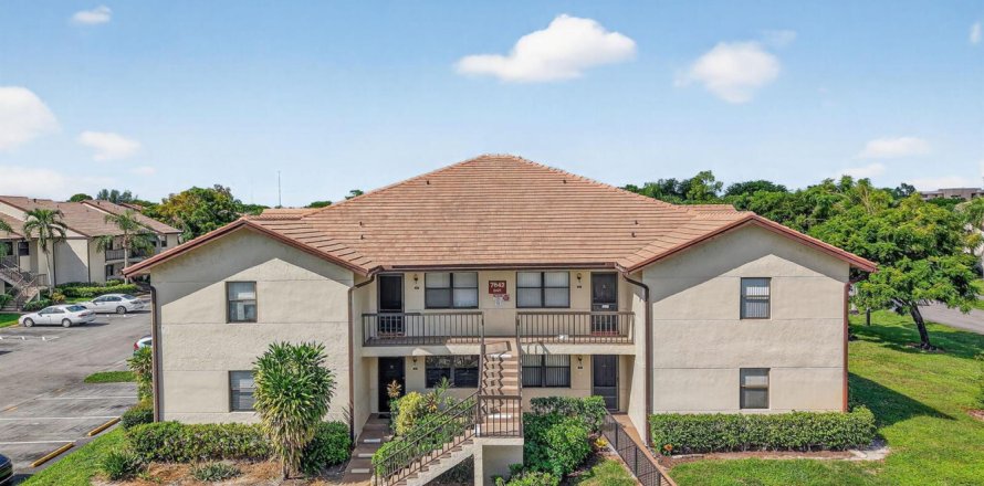 Condo in Lake Worth, Florida, 2 bedrooms  № 2081764