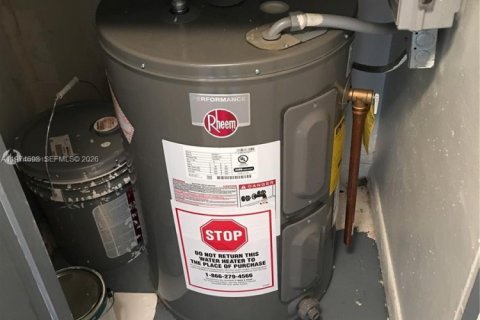 Copropriété à louer à North Bay Village, Floride: 1 chambre, 57.6 m2 № 2036031 - photo 11