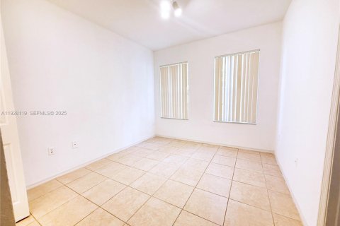 Copropriété à louer à North Lauderdale, Floride: 2 chambres, 96.15 m2 № 1987379 - photo 17