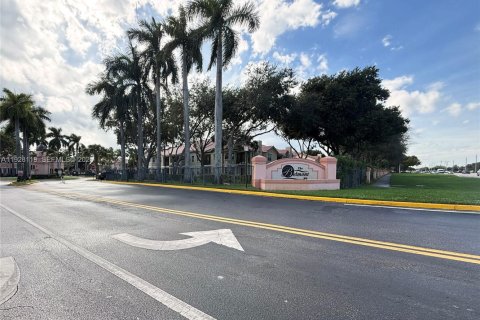 Copropriété à louer à North Lauderdale, Floride: 2 chambres, 96.15 m2 № 1987379 - photo 28