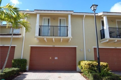 Touwnhouse à Coconut Creek, Floride 3 chambres, 133.22 m2 № 2146812