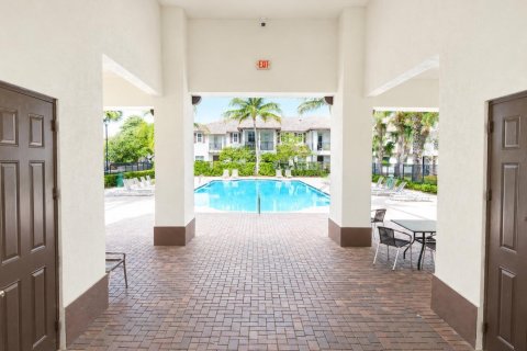 Touwnhouse à vendre à Coconut Creek, Floride: 3 chambres, 133.22 m2 № 2146812 - photo 16