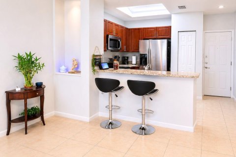 Touwnhouse à vendre à Coconut Creek, Floride: 3 chambres, 133.22 m2 № 2146812 - photo 4