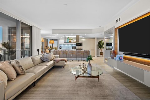 Condominio en venta en North Miami Beach, Florida, 3 dormitorios, 222.04 m2 № 1929634 - foto 8
