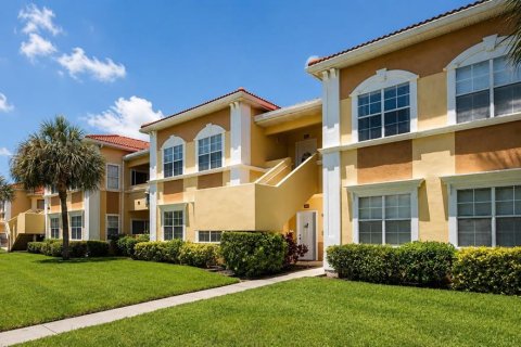 Condominio en Sarasota, Florida, 1 dormitorio № 2107558