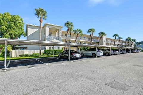 Copropriété à vendre à Dunedin, Floride: 2 chambres, 86.12 m2 № 2387645 - photo 6