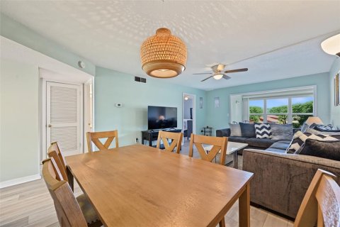 Copropriété à vendre à Dunedin, Floride: 2 chambres, 86.12 m2 № 2387645 - photo 21