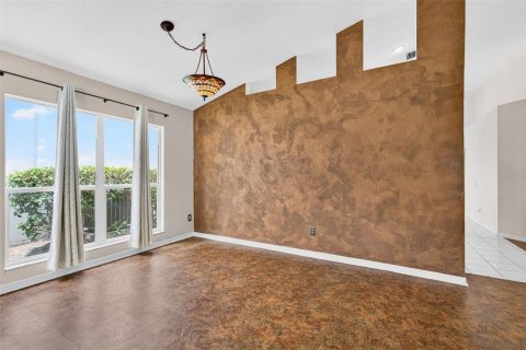 House in Tampa, Florida 3 bedrooms, 171.68 sq.m. № 1844696 - photo 19