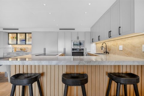 Купить кондоминиум в Майами, Флорида 2 спальни, 174.84м2, № 2011023 - фото 6