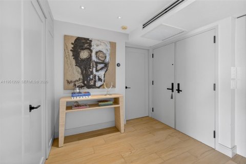 Купить кондоминиум в Майами, Флорида 2 спальни, 174.84м2, № 2011023 - фото 2