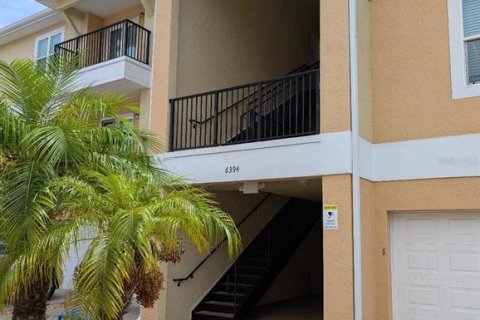 Condominio en venta en New Port Richey, Florida, 3 dormitorios, 114.08 m2 № 1907063 - foto 3