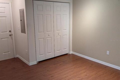 Condominio en venta en New Port Richey, Florida, 3 dormitorios, 114.08 m2 № 1907063 - foto 9