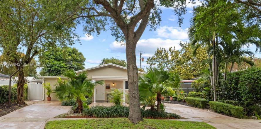 Casa en Virginia Gardens, Florida 4 dormitorios, 169.08 m2 № 2065410