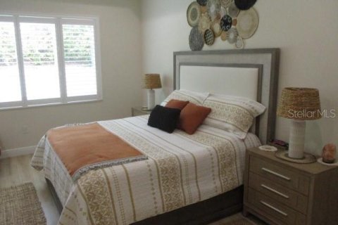 House in Lady Lake, Florida 3 bedrooms, 223.06 sq.m. № 1835007 - photo 14