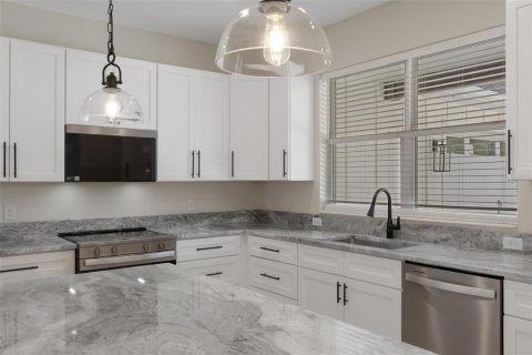 House in Beverly Hills, Florida 3 bedrooms, 222.69 sq.m. № 1801634 - photo 17