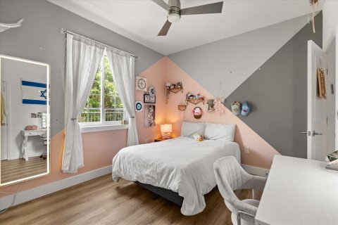 Casa en alquiler en Orlando, Florida, 5 dormitorios, 277.03 m2 № 2105311 - foto 23