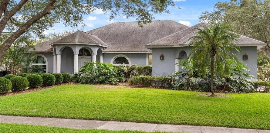 Casa en Orlando, Florida 5 dormitorios, 277.03 m2 № 2105311