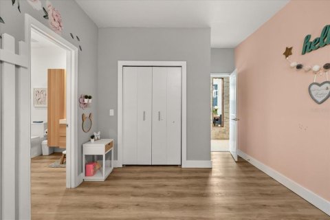 Casa en alquiler en Orlando, Florida, 5 dormitorios, 277.03 m2 № 2105311 - foto 19