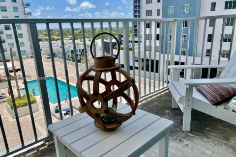 Copropriété à vendre à Hollywood, Floride: 2 chambres, 112.41 m2 № 2045882 - photo 10