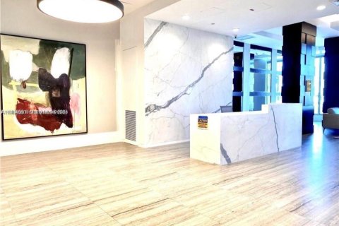 Copropriété à vendre à Hollywood, Floride: 2 chambres, 112.41 m2 № 2045882 - photo 5