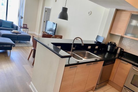 Copropriété à vendre à Hollywood, Floride: 2 chambres, 112.41 m2 № 2045882 - photo 17