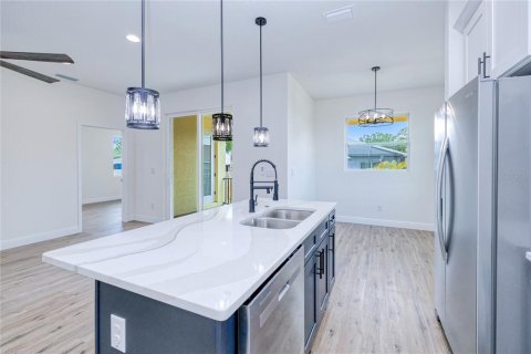 Villa ou maison à vendre à Port Charlotte, Floride: 3 chambres, 134.8 m2 № 1677196 - photo 16