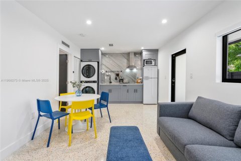 Immobilier commercial à vendre à Miami, Floride: 148.64 m2 № 2016626 - photo 30