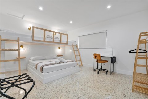 Immobilier commercial à vendre à Miami, Floride: 148.64 m2 № 2016626 - photo 24