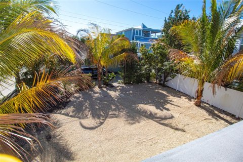 Villa ou maison à vendre à Anna Maria, Floride: 3 chambres, 142.88 m2 № 1904828 - photo 25