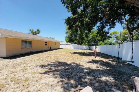 Villa ou maison à vendre à Winter Haven, Floride: 4 chambres, 215.16 m2 № 1680358 - photo 25