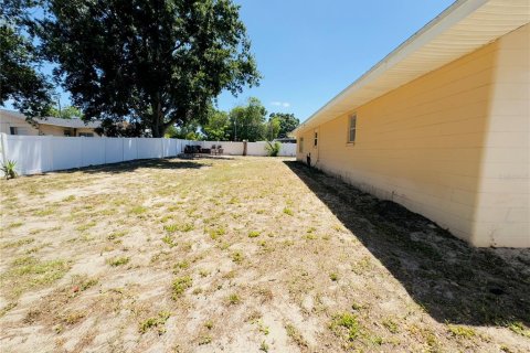 Villa ou maison à vendre à Winter Haven, Floride: 4 chambres, 215.16 m2 № 1680358 - photo 27