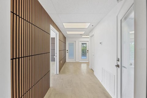 Immobilier commercial à vendre à Englewood, Floride: 89.93 m2 № 1914584 - photo 8