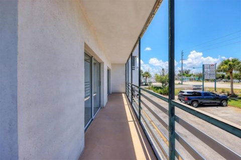 Immobilier commercial à vendre à Englewood, Floride: 89.93 m2 № 1914584 - photo 22