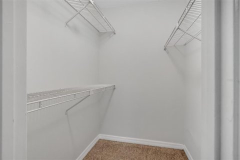 Condo in Altamonte Springs, Florida, 2 bedrooms  № 2143751 - photo 15