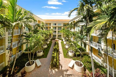 Снять в аренду кондоминиум в Майами, Флорида 1 спальня, 70.51м2, № 1948346 - фото 25