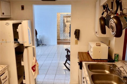Villa ou maison à vendre à Boynton Beach, Floride: 2 chambres, 132.66 m2 № 2087874 - photo 4