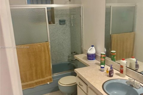 Villa ou maison à vendre à Boynton Beach, Floride: 2 chambres, 132.66 m2 № 2087874 - photo 15