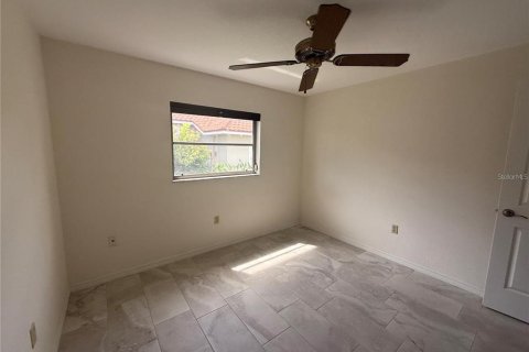Villa ou maison à louer à Punta Gorda, Floride: 4 chambres, 189.8 m2 № 2388599 - photo 19