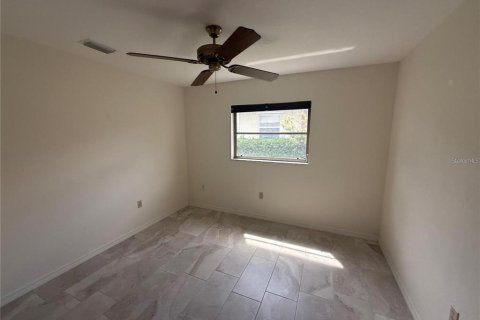 Villa ou maison à louer à Punta Gorda, Floride: 4 chambres, 189.8 m2 № 2388599 - photo 20