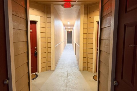 Copropriété à louer à Ocoee, Floride: 2 chambres, 95.78 m2 № 2378290 - photo 2
