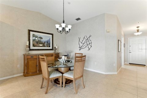 Condo in Punta Gorda, Florida, 3 bedrooms  № 1885981 - photo 9
